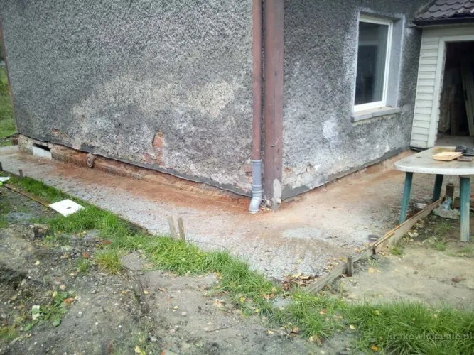 hydroizolacje-i-osuszanie-koniec-z-wilgocia-w-piwnicach-malopolska-69091-krakow-foto.webp